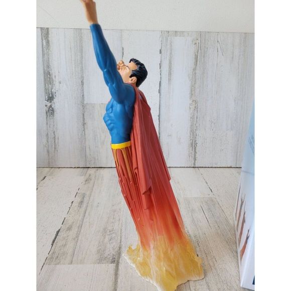 DC Superman Dynamics Bruckner statue figurine AS IS - Picture 4 of 9